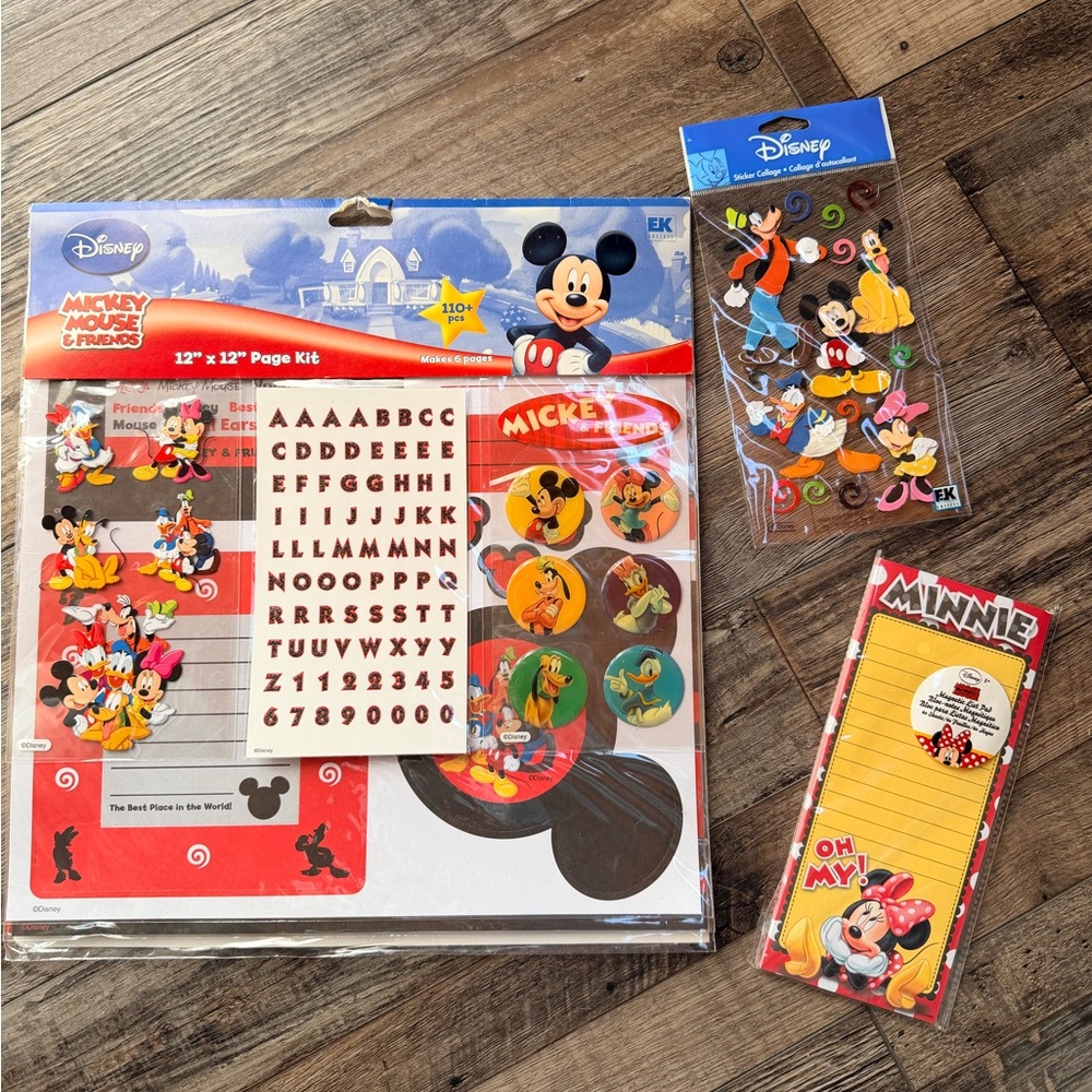 Disney Mickey Mouse Craft Kit with Red and Yellow Accents